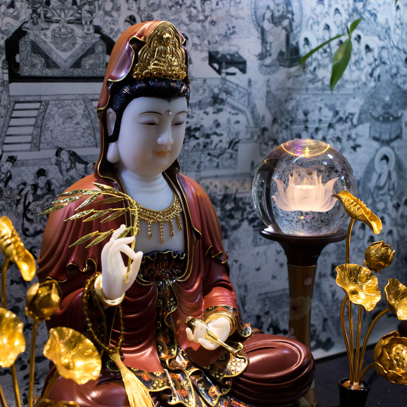 Tượng Phật Quan Âm Đá Bạch Ngọc
