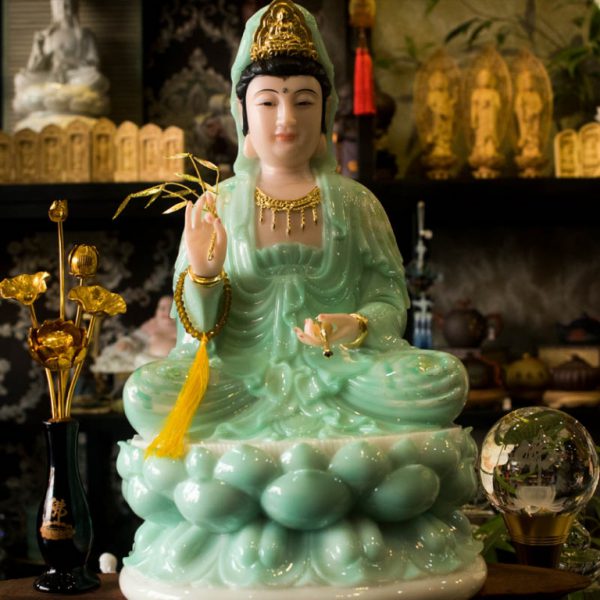 ượng Phật Bà Quan Âm bằng bột đá dáng ngồi
