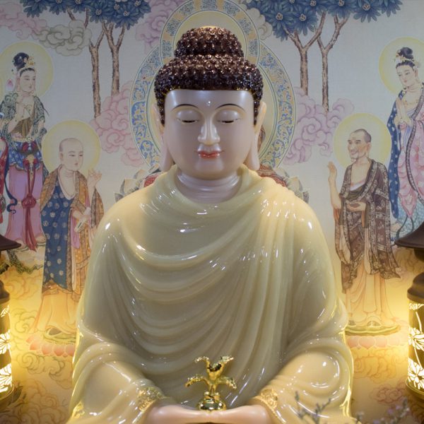 Tượng Phật Dược Sư bằng bột đá thạch anh
