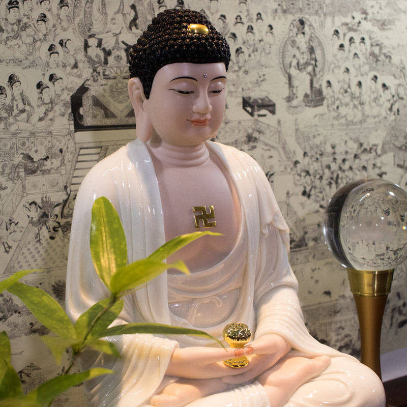 Tượng Phật A Di Đà Đá Khoáng Đài Loan