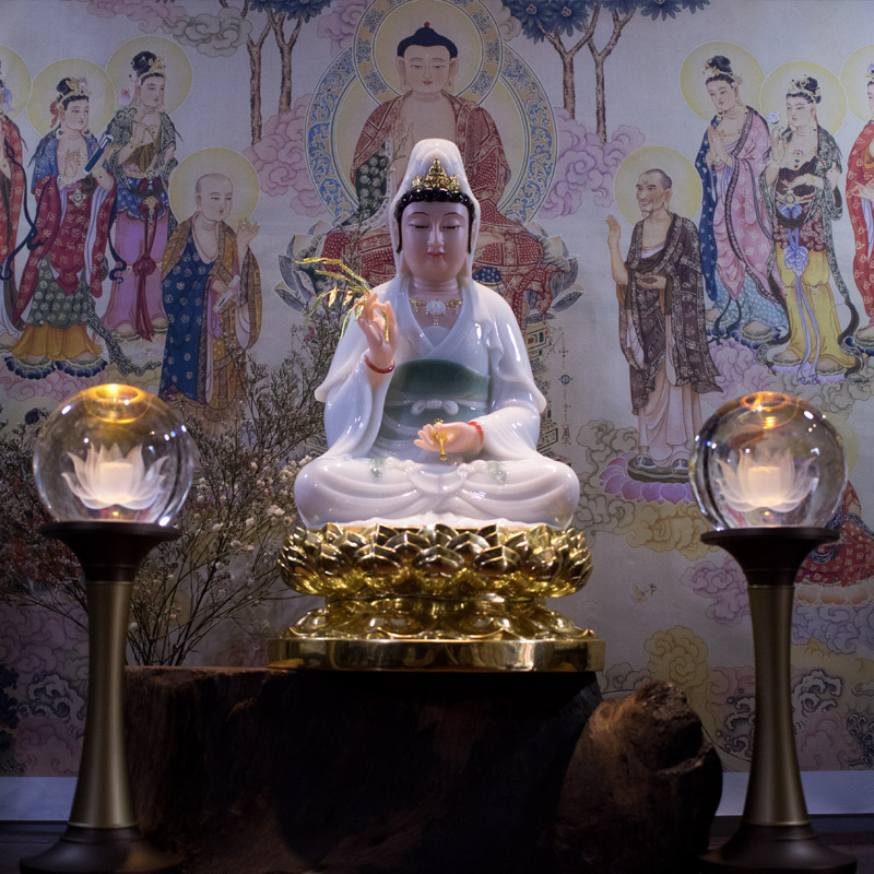 Tượng Phật Quan Âm Bồ Tát đài sen dát vàng