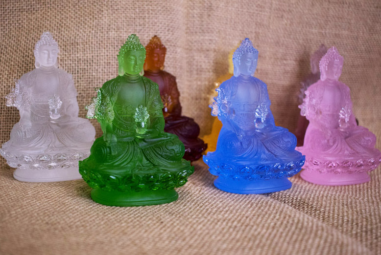 Bảy Tượng Phật Dược Sư Lưu Ly bằng lưu ly đẹp