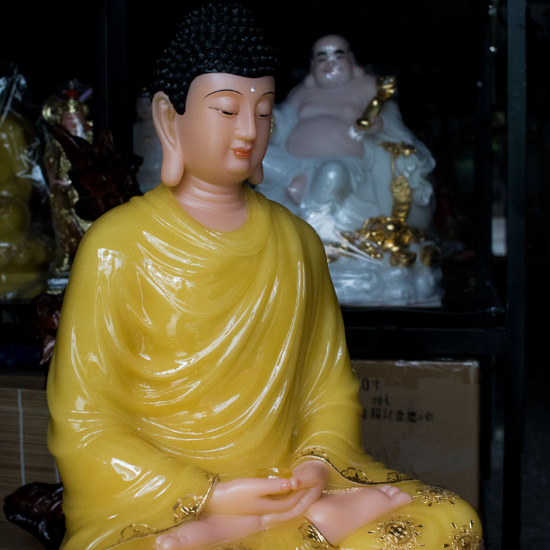 Tượng Phật Thích Ca ngồi Tĩnh Tâm
