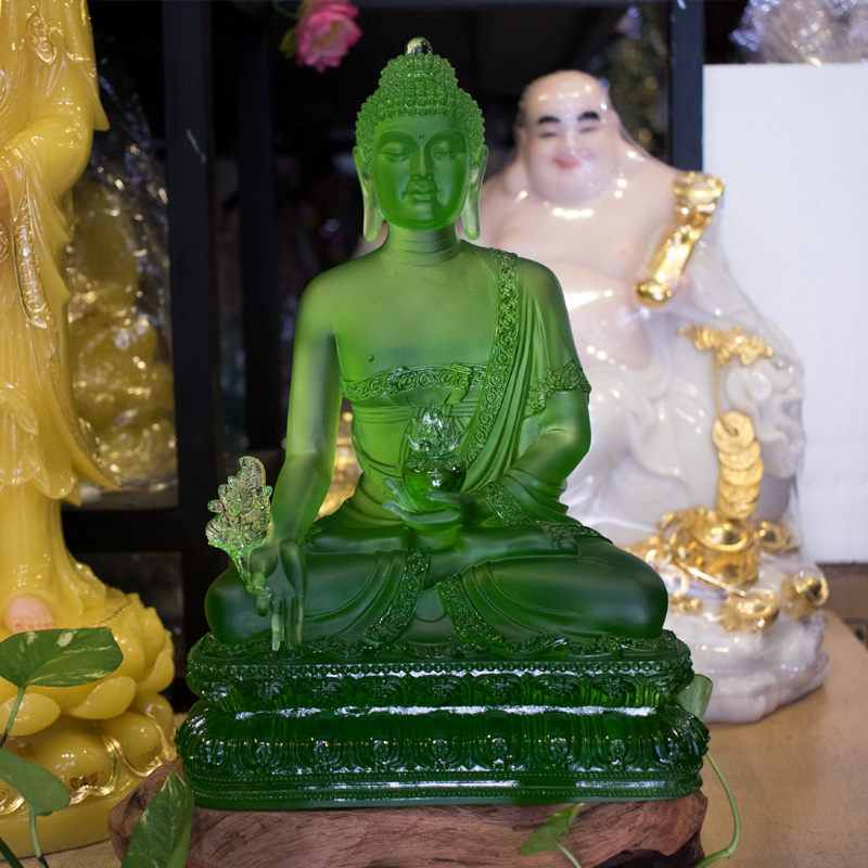 Tượng Phật Dược Sư bằng đá lưu ly cao cấp xanh lá