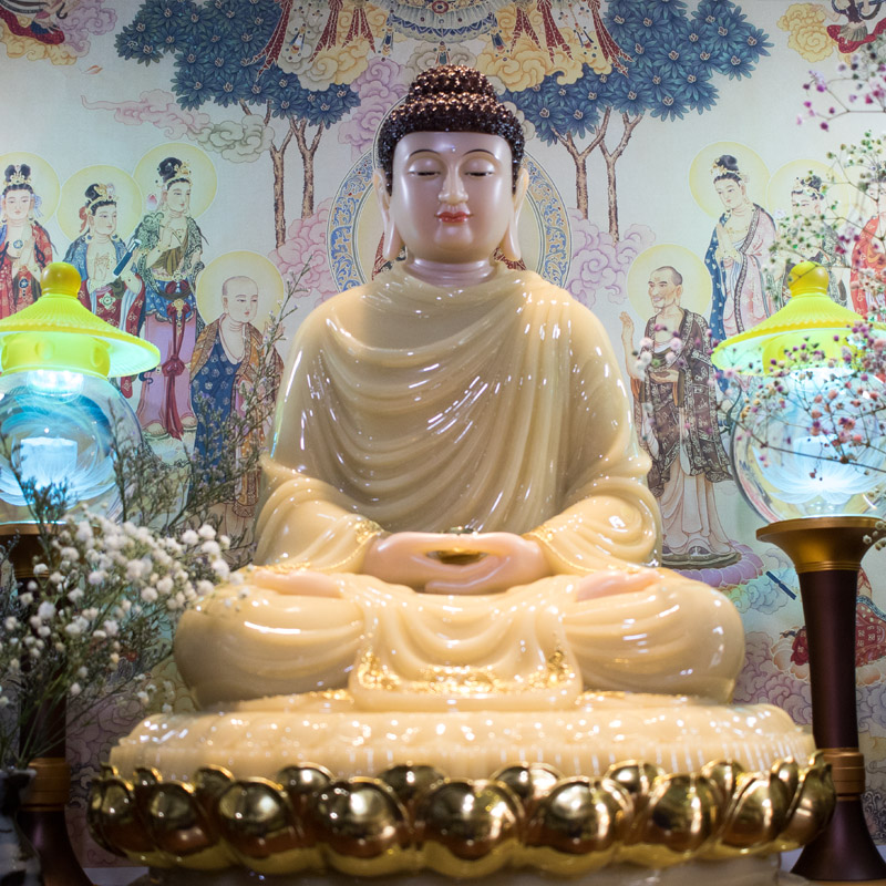 Tượng Phật Thích Ca ngồi Bột Đá Thạch Anh