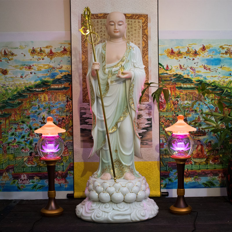 Phật Dược Sư Bằng Bột Đá Khoáng Hoa Văn Vàng