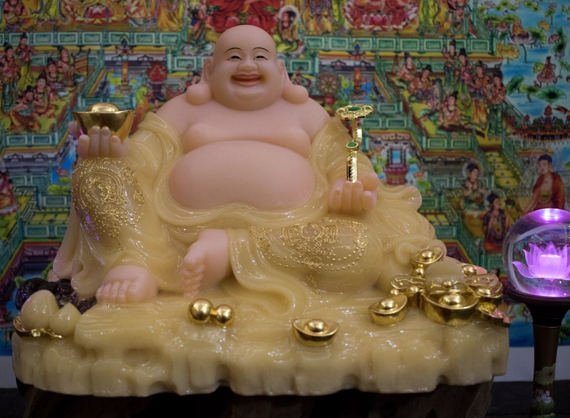 Tượng Phật Di Lặc như ý bột đá thạch anh ngồi tự tại cao 35cm