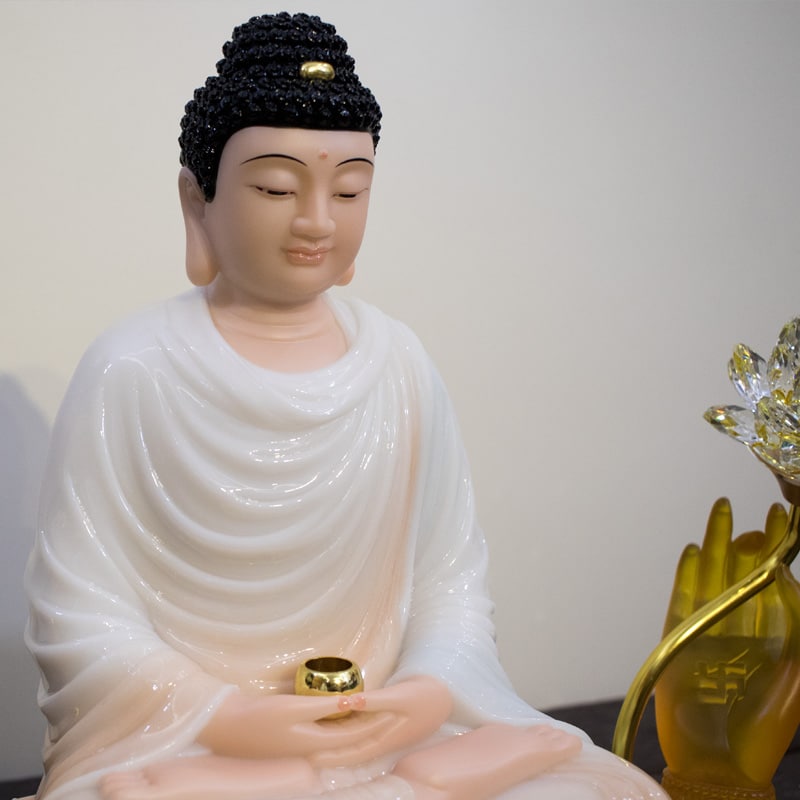 Tượng Phật Thích Ca đẹp bằng bột đá