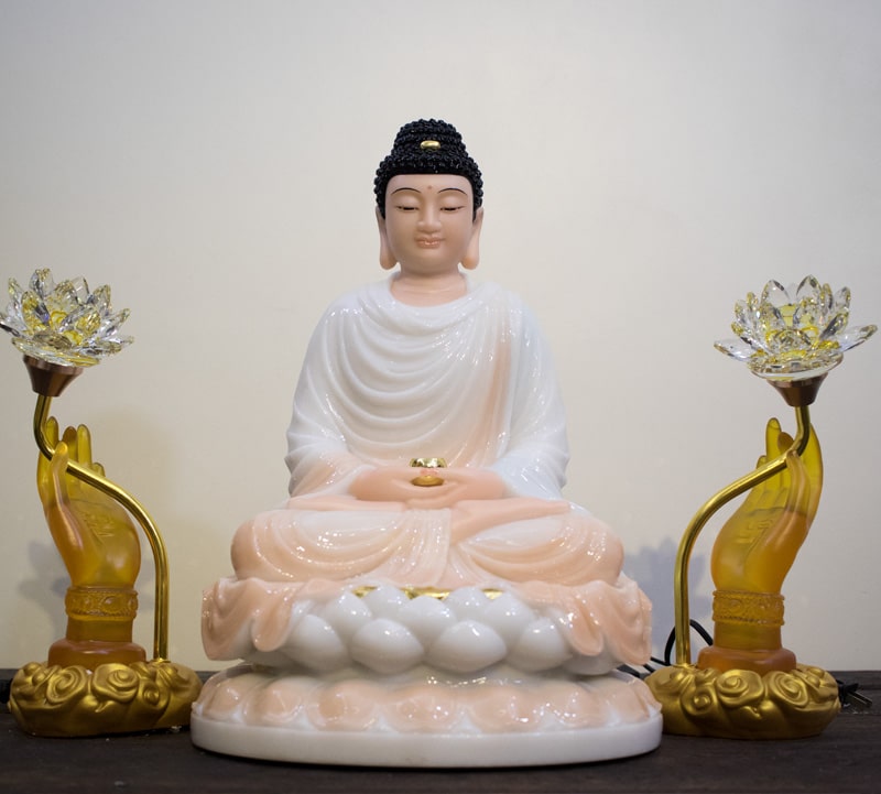 Tượng Phật Thích Ca Đài Loan đá thạch ngọc 