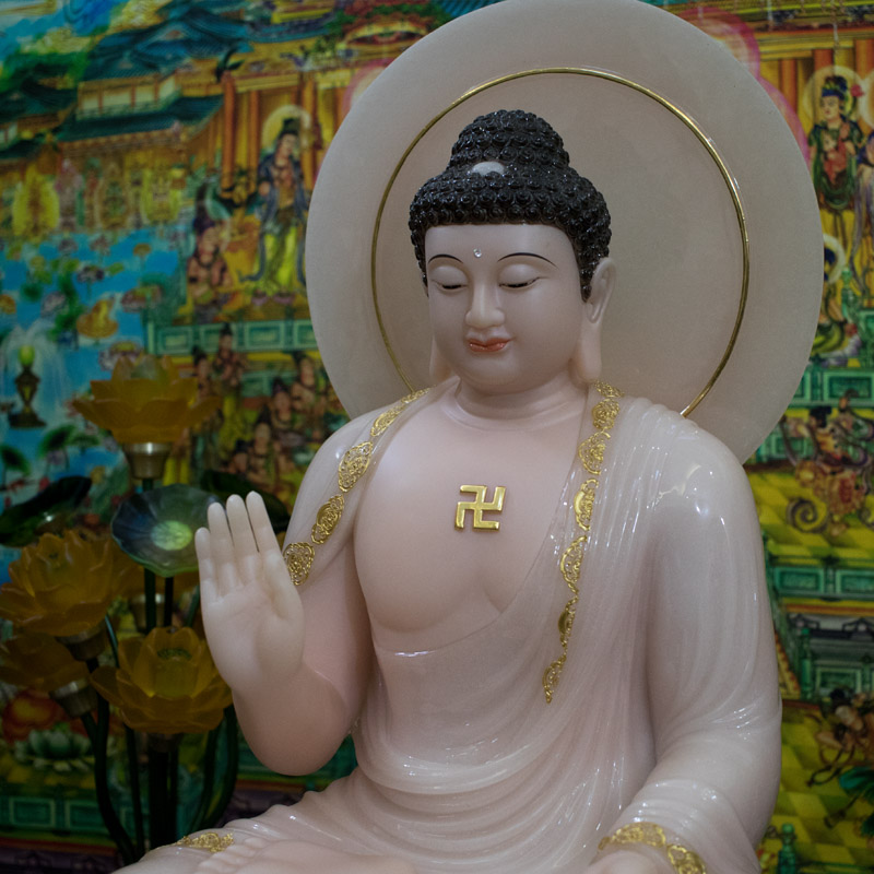 Tượng Phật A Di Đà giáo hoá thủ ấn